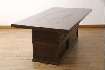中古　鉄刀木(タガヤサン)　収納力も抜群!上質な和の空間におすすめの囲炉裏テーブルセット(火鉢、4人掛けダイニングテーブル)(R-054644)