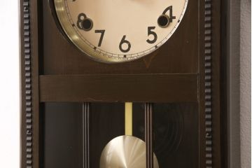 和製アンティーク　レトロなデザインが魅力的な掛け時計(柱時計、古時計)(R-054677)