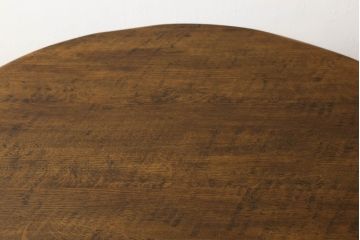 中古　高級輸入家具　オーク材　アンティーク彫　重厚感のある丸テーブル(ラウンドテーブル、ダイニングテーブル)(バロッサバレンティ)(R-054679)