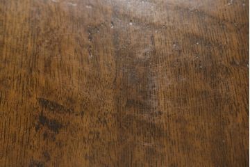 中古　高級輸入家具　オーク材　アンティーク彫　重厚感のある丸テーブル(ラウンドテーブル、ダイニングテーブル)(バロッサバレンティ)(R-054679)