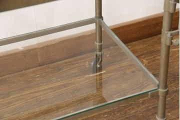 珍品　和製アンティーク　医療用　インダストリアルな雰囲気が漂うアイアンワゴン(キャビネット、ケビント、ガラスケース、トロリー、サイドテーブル)(R-054680)