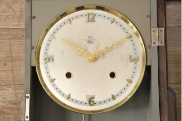 和製ビンテージ　昭和中期　地球鶏印　TRADE　MARK　電池式　お洒落なデザインが空間演出にもってこいの掛け時計(柱時計、古時計、ヴィンテージ)(R-054682)