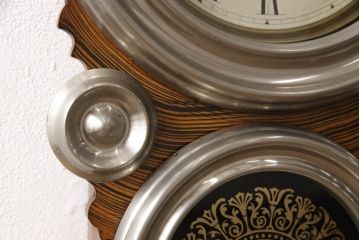 和製アンティーク　TRADE(S)MARK　精工舎(SEIKOSHA、セイコー)　歴史を刻んだ風合いが趣溢れるだるま時計(柱時計、古時計)(R-054684)