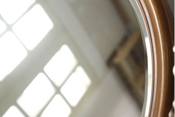 中古　美品　横浜ダニエル(daniel)　温かみのある色合いと上品な佇まいが魅力のドレッサーセット(鏡台、スツール)(R-054688)