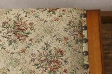 中古　美品　横浜ダニエル(daniel)　温かみのある色合いと上品な佇まいが魅力のドレッサーセット(鏡台、スツール)(R-054688)