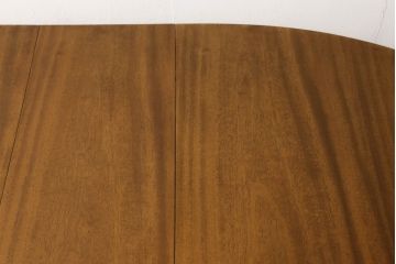 中古　DREXEL HERITAGE(ドレクセルヘリテイジ)　Triune(トライユン)　品のある佇まいがすてきなダイニングテーブル(エクステンションテーブル、4人掛け、6人掛け)(R-054691)