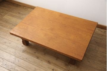 中古　美品　突き板　屋久杉　どっしりとした佇まいが印象的な座卓(ローテーブル、センターテーブル)(R-054692)