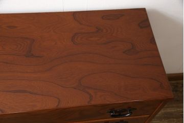 中古　美品　二本松工藝館　田中家具　ケヤキ材　桐材　くっきりした木目が魅力的な上手物のサイドチェスト(欅材、引き出し、収納箪笥、和箪笥)(R-054698)