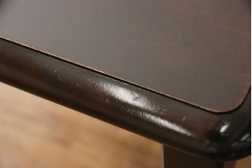 中古　美品　北海道民芸家具　細見の脚など繊細なデザインが美しいダイニングテーブル(2人掛け用ダイニングテーブル)(R-054699)