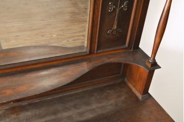 ベルギーアンティーク　オーク材　細やかな銅細工が印象的なキャビネット(収納棚、飾り棚)(R-054705)