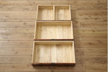中古　美品　漆塗　国産民芸家具　和の趣あふれる小引き出し(小抽斗、小物収納、卓上収納)(R-054735)