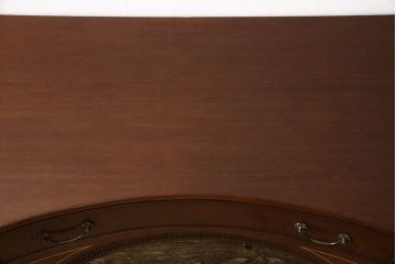 中古　イタリア高級輸入家具　マホガニー材　クラシカルな佇まいが魅力的なサイドボード(コンソールテーブル)(R-054742)