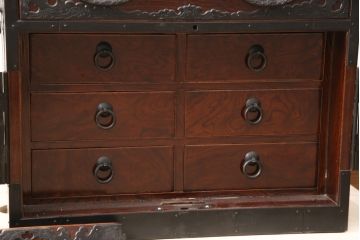 希少!　和製ビンテージ　仙台無形文化財　金具師 八重樫今朝吉作　手打ち金具の緻密な美しさが目を引く仙台箪笥(帳箱、船箪笥、和たんす、小箪笥、ヴィンテージ)(R-054747)