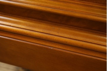 中古　超美品　横浜ダニエル(daniel)　木のあたたかみを感じる上品な衣装タンス　定価約180万円　(R-054748)