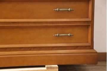 中古　超美品　横浜ダニエル(daniel)　木のあたたかみを感じる上品な衣装タンス(定価約180万円)(引き出し、チェスト、衣装盆、洋服タンス、着物箪笥)(R-054748)