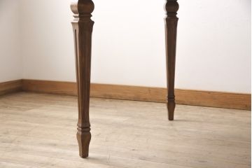 中古　DREXEL HERITAGE(ドレクセルヘリテイジ)　Cameo Classics(キャメオクラシックス)　マホガニー　エレガントな空間を演出するエクステンションテーブル(2人掛けダイニングテーブル、4人掛け、6人掛け)(R-054751)