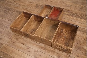 アンティーク家具　明治期　天板・脚(台輪)付きリメイク　引き出し11杯で収納力抜群!小物収納に活躍するローボード・上段(引き出し、リビングボード、テレビ台、テレビボード、ローチェスト)(R-054771)