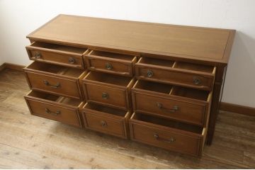 中古　美品　DREXEL HERITAGE(ドレクセルヘリテイジ)　Triune(トライユン)　気品あふれる佇まいが魅力のマホガニー材製サイドボード(定価約70万円)(チェスト、引き出し)(R-054777)
