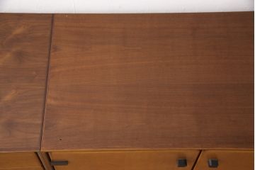 和製ビンテージ　山品木工(YAMASHINA)　木のぬくもりが感じられるチーク材製テレビ台(ローボード、テレビボード、収納棚、キャビネット、サイドボード、ヴィンテージ)(R-054779)