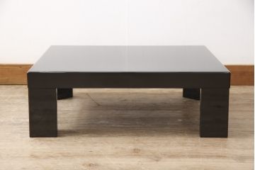 中古　モリシゲ(MORISHIGE/森繁)　直線的なフォルムがモダンな雰囲気を高める座卓(センターテーブル、ローテーブル)(R-054810)