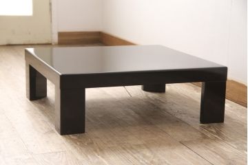 中古　モリシゲ(MORISHIGE/森繁)　直線的なフォルムがモダンな雰囲気を高める座卓(センターテーブル、ローテーブル)(R-054811)