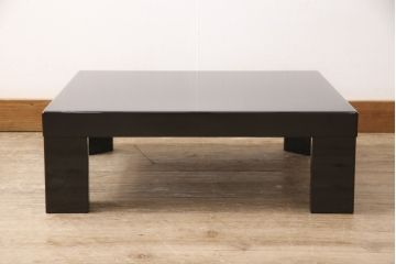 中古　モリシゲ(MORISHIGE/森繁)　直線的なフォルムがモダンな雰囲気を高める座卓(センターテーブル、ローテーブル)(R-054811)