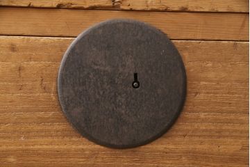 和製アンティーク　ヒノキ・桐材　和の趣溢れる佇まいが目を引く二段重ね三国(みくに)衣装箪笥・下段(時代箪笥、チェスト、和たんす)(R-054814)