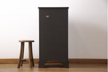 中古　イギリス高級家具　マホガニー材　ロスジョン(ROSJOHN)　イギリス王室御用達　洗練されたデザインが美しい縦型チェスト(引き出し、サイドチェスト、スリムチェスト)(R-054816)