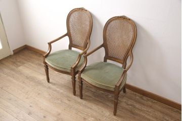 中古　DREXEL HERITAGE(ドレクセルヘリテイジ)　Cameo Classics(キャメオクラシックス)　格調高い雰囲気が魅力のマホガニー製アームチェア2脚セット(2脚定価 約70万円)(椅子、ダイニングチェア)(R-054837)
