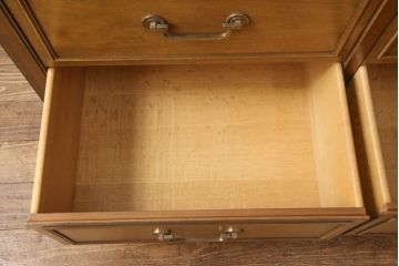 中古　DREXEL HERITAGE(ドレクセルヘリテイジ)　Triune(トライユン)　気品あふれる佇まいが魅力のマホガニー材製サイドボード(定価約70万円)(チェスト、引き出し)(R-054843)