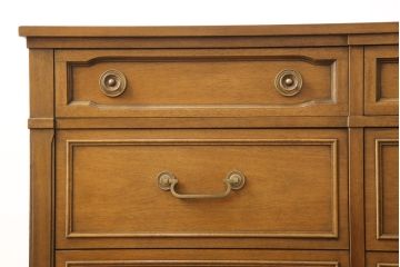 中古　DREXEL HERITAGE(ドレクセルヘリテイジ)　Triune(トライユン)　気品あふれる佇まいが魅力のマホガニー材製サイドボード(定価約70万円)(チェスト、引き出し)(R-054843)