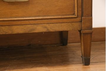 中古　DREXEL HERITAGE(ドレクセルヘリテイジ)　Triune(トライユン)　気品あふれる佇まいが魅力のマホガニー材製サイドボード(定価約70万円)(チェスト、引き出し)(R-054843)