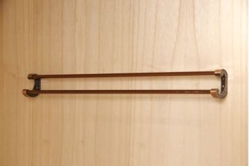 中古　美品　岩谷堂箪笥　迫力ある木目と深みのある色合いが目を引く箪笥ワードローブ(洋服タンス、収納棚)(R-054847)