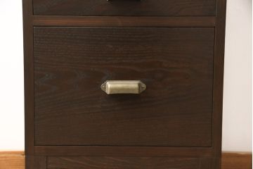 ラフジュ工房オリジナル　新規製作品　前板栗材・枠ヒノキ(檜)　小物整理にうってつけの縦型チェスト(引き出し7杯、ドロリー、サイドチェスト)(R-054852)