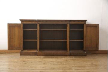 中古　美品　北海道旭川 近藤工芸　Solid Furniture OAK (ソリッドファニチャー オーク)　オーク材　品のあるデザインが魅力的なサイドボード(キャビネット、戸棚、収納棚、ローボード)(R-054870)