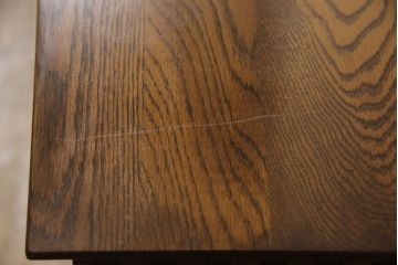 中古　美品　北海道旭川 近藤工芸　Solid Furniture OAK (ソリッドファニチャー オーク)　オーク材　品のあるデザインが魅力的なサイドボード(キャビネット、戸棚、収納棚、ローボード)(R-054870)