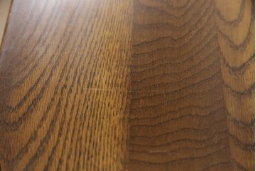 中古　美品　北海道旭川 近藤工芸　Solid Furniture OAK (ソリッドファニチャー オーク)　オーク材　品のあるデザインが魅力的なサイドボード(キャビネット、戸棚、収納棚、ローボード)(R-054870)