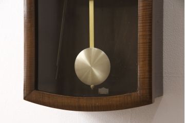 和製ビンテージ　TRADE(S)MARK　精工舎(SEIKOSHA、セイコー)　電池式　どこか懐かしさを感じる掛け時計(柱時計、古時計、ヴィンテージ)(R-054871)