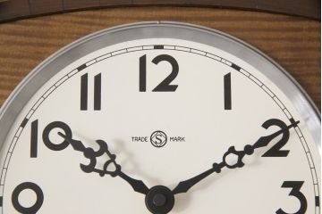和製ビンテージ　TRADE(S)MARK　精工舎(SEIKOSHA、セイコー)　電池式　どこか懐かしさを感じる掛け時計(柱時計、古時計、ヴィンテージ)(R-054871)