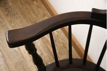 中古　美品　松本民芸家具　#91型　落ち着きのある大人カフェ風インテリアが叶うキャプテンチェア(アームチェア、板座チェア、椅子、ダイニングチェア)(R-054876)