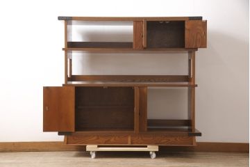 中古　美品　ケヤキ材(欅)　国産　民芸家具　美しい杢目が上質な和の雰囲気を高める飾り棚(茶棚、収納棚、戸棚)(R-054905)