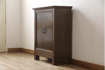 中古　超美品　上手物　高級国産手造り指物家具　森下木工所　校倉(あぜくら)　総タモ材　独特な木目が目を引く収納棚(朝鮮棚、戸棚、サイドキャビネット)(R-054906)