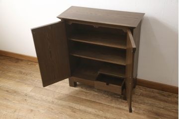 中古　超美品　上手物　高級国産手造り指物家具　森下木工所　校倉(あぜくら)　総タモ材　独特な木目が目を引く収納棚(朝鮮棚、戸棚、サイドキャビネット)(R-054906)