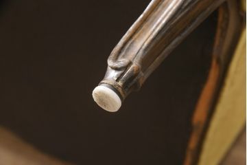 アメリカビンテージ　ドレクセル風　クラシカルな雰囲気を醸し出す1人掛けソファ(アームチェア、一人掛けソファ、ヴィンテージ)(R-054907)