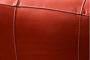 中古　美品　高級スペイン家具　GAMINTER　高級感ある佇まいが目を引く本革2.5人掛けソファ(レザーソファ、二人掛けソファ)(R-054908)