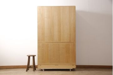 中古　美品　金具が繊細で上品な雰囲気を醸し出す加茂総桐箪笥(並厚、総桐たんす、桐タンス、着物箪笥、衣装タンス)(R-054912)