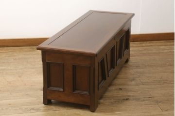 希少!　中古　超美品　松本民芸家具　深みのある色合いが美しいA型チェスト(ベンチ収納、ベンチチェスト、コファ、ブランケットボックス)(R-054913)