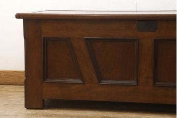 希少!　中古　超美品　松本民芸家具　深みのある色合いが美しいA型チェスト(ベンチ収納、ベンチチェスト、コファ、ブランケットボックス)(R-054913)