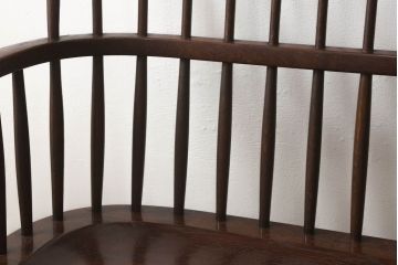 和製ビンテージ　民芸家具　栗材　レトロな雰囲気を醸し出すウィンザーベンチ(ウィンザーチェア、長椅子、ソファ、ヴィンテージ、ウインザーチェア)(R-054915)