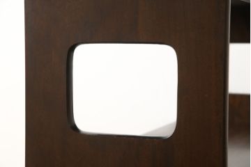 中古　松本民芸家具　上質な和の空間づくりに取り入れたい221型杉柾張茶タンス(定価約28万円)(茶棚、茶箪笥、飾り棚、収納棚)(R-054942)